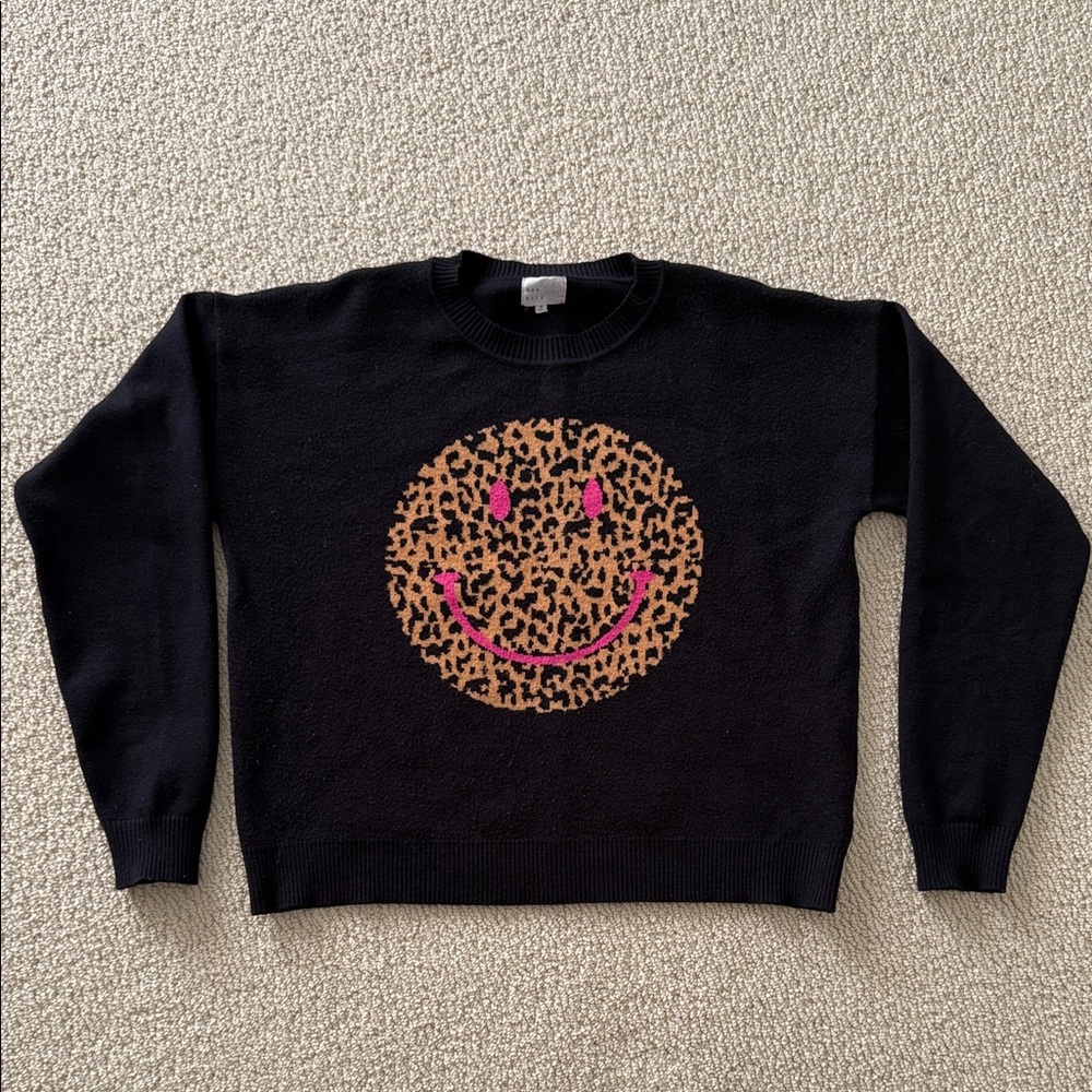 Chic Black Sweater with Leopard Print Smiley